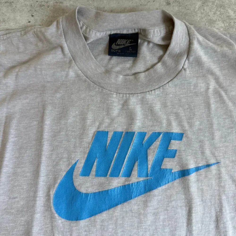 Vintage Nike spell out tshirt Nike blue tag boys size large